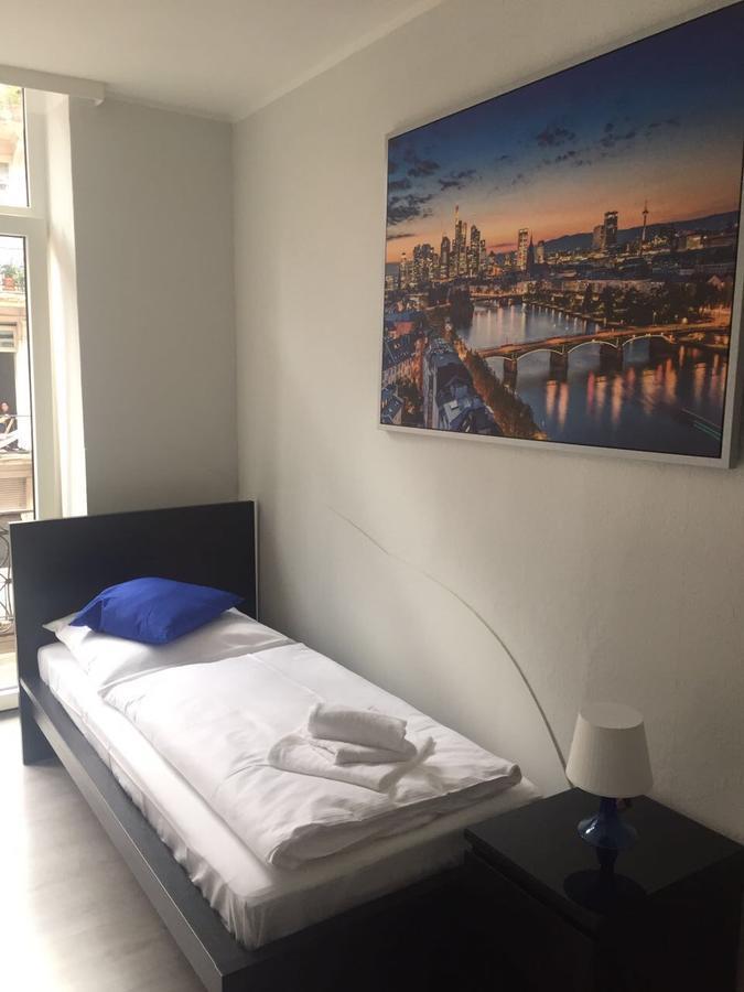 Main Hotel Frankfurt City Франкфурт на Майн Екстериор снимка